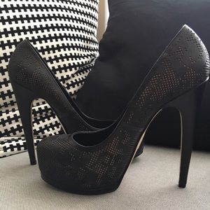 Truth or Dare by Madonna  Heels Sz 8.5